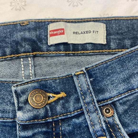 Men’s Wrangler Relaxed Fit Premium Quality Levi Jeans - Picture 11 of 14